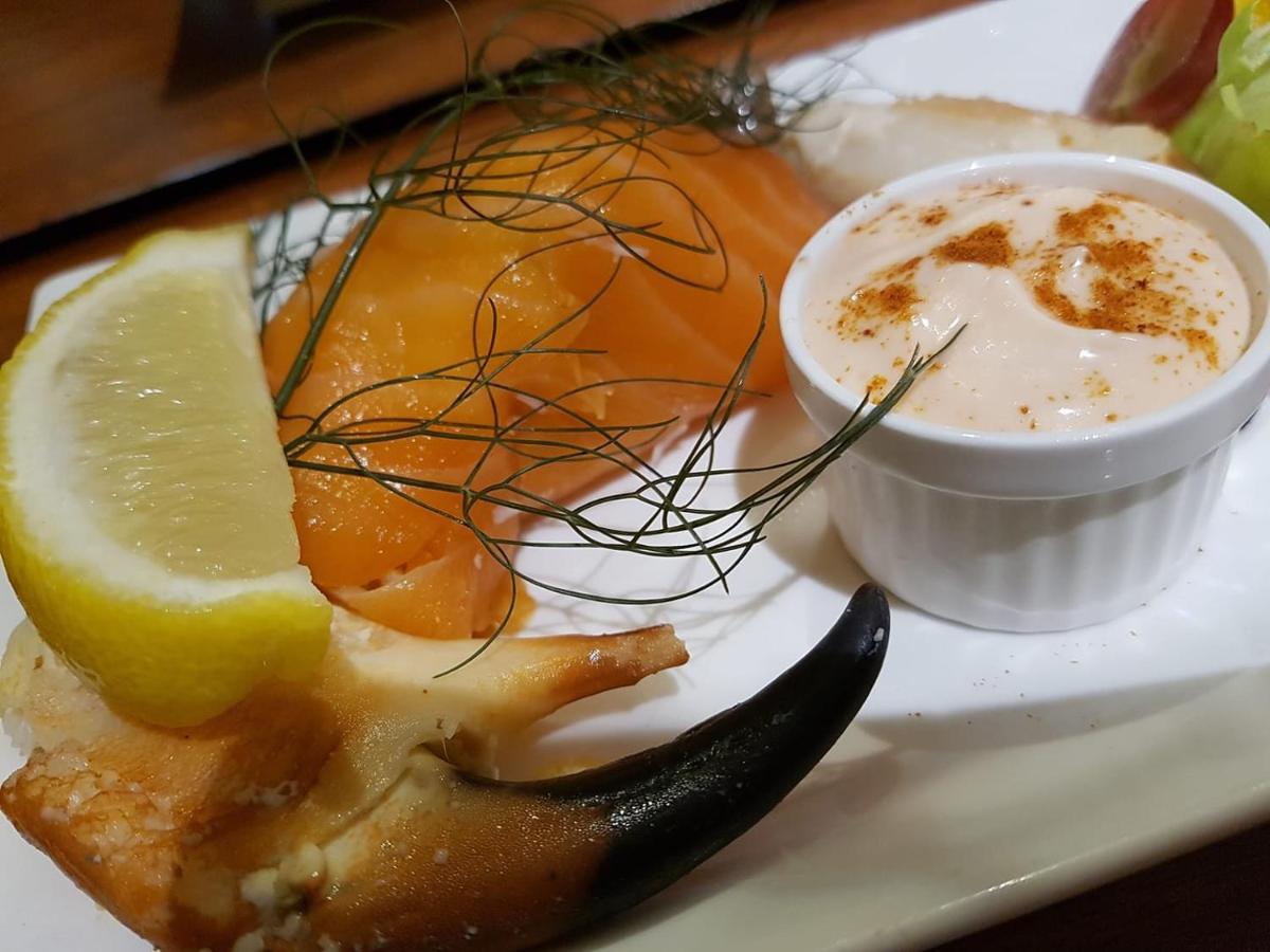Murray Arms Hotel And Seafood Restaurant, Orkney Saint Margarets Hope 외부 사진